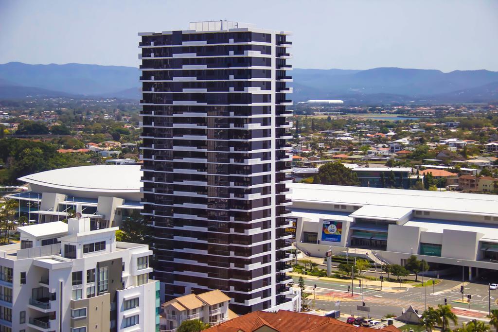 Synergy Broadbeach - Official Aparthotel Gold Coast Exterior photo